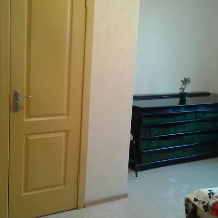 гостевой дом-золотой берег 招待所